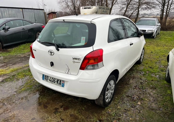 Toyota Yaris cena 6900 przebieg: 139250, rok produkcji 2009 z Ożarów małe 16